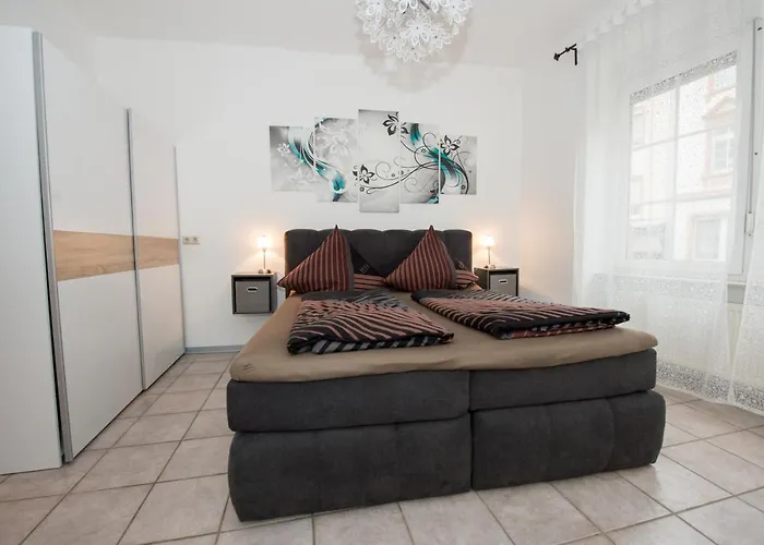 Feriendomizil Am Moselufer زيل ان دير موسل