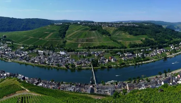 Feriendomizil Am Moselufer Apartment Zell an der Mosel