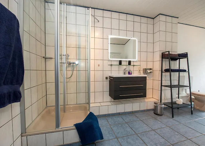 Feriendomizil Am Moselufer * زيل ان دير موسل